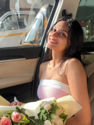 Aanchal Badola Instagram - no rush🧸🌻🍪