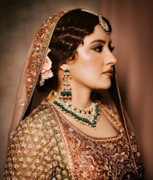 Aanchal Sawhney Mahajan Instagram - AS Bride from Sydney ,Australia 💫

WE DELIVER WORLDWIDE 

#bridesofindia #bridesofinstagram #bridallehngas #worldwidedelivery #onlineshop