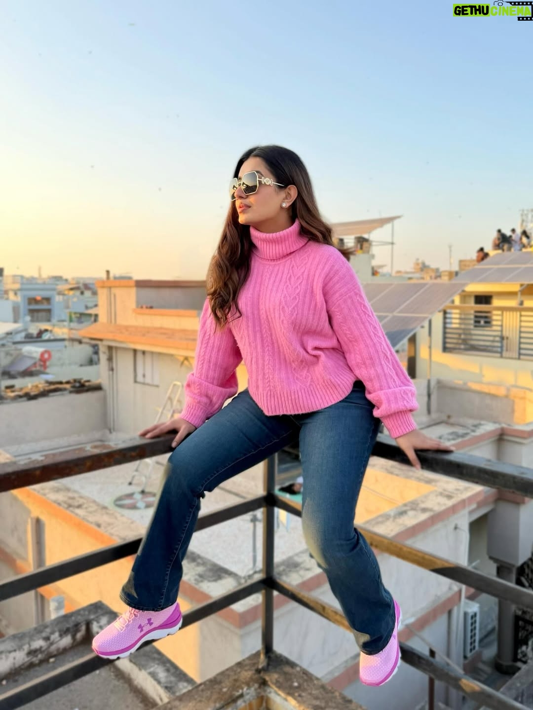Aanchal Shah - 12.1K Likes - Uttarayan 2K26🪁🩷🔥