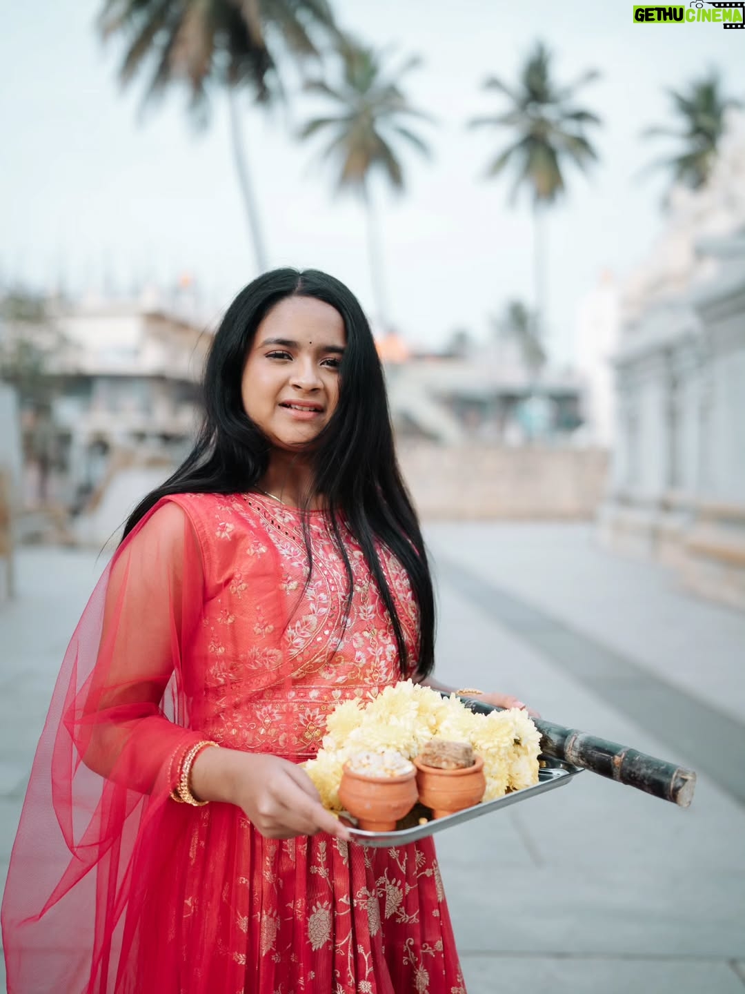 Aaradhya Chandra - 330 Likes - Happy Makar Sankranti to all 🌾✨
May this harvest festival fill your life with joy, positivity, and new beginnings. Wishing you prosperity, peace, and endless happiness.

📸 Photography by @photoholic__photography

Inframe @aaradhya.n.chandra

#makarsankranti #happysankranti #festivalvibes #harvestfestival #indianfestivals