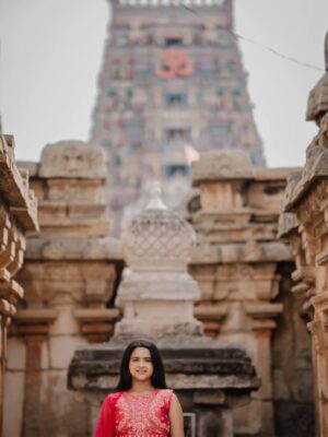 Aaradhya Chandra Instagram - Happy Makar Sankranti to all š¾āØ
May this harvest festival fill your life with joy, positivity, and new beginnings. Wishing you prosperity, peace, and endless happiness.
šø Photography by @photoholic__photography
Inframe @aaradhya.n.chandra
#makarsankranti #happysankranti #festivalvibes #harvestfestival #indianfestivals