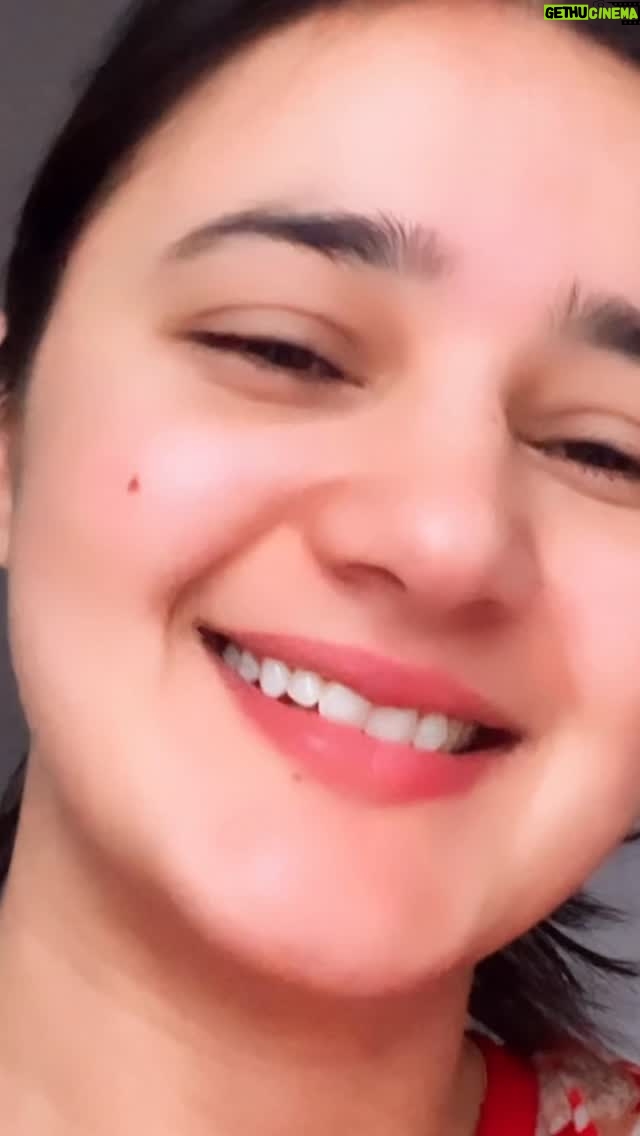 Aarti Singh - 72.5K Likes - #love