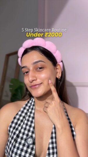 Aashi Adani Instagram - If no one’s told you yet - start simple and be consistent 🫶✨
Sharing a beginner   pocket-friendly skincare routine I wish I’d followed sooner.
Comment below for links 👇

[beginner skincare routine, affordable skincare India, skincare for beginners, simple skincare tips, budget skincare products]