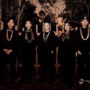 Abao Instagram - 2025世界原住民族傳統運動會開幕演出

感謝邀請 這一天地球是原的🌏
祝福來自十個國家的原民運動員
在台灣都有美好的回憶.

Thanks for having us .
wishing all the indigenous athletes from 10 countries an amazing time in Taiwan!

♪───🎤演出團隊───♪

ABAO
Arase阿拉斯 @araseparele 
R.fu  @rfulahan 
Kivi @kivi_pasulivai
曾妮  @mani.kisausau 
Makav真愛  @makavvvv 

♪───🤝工作團隊───♪
造型 ｜  @chihchianglin （ABAO）
FOH 音控｜劉詩偉 @treemen68
妝髮｜@remix.resresma
藝人協力｜謝翱 
📸 ｜@remix_photography（Jimmy） 

#Worldindigenoustraditionalgames
