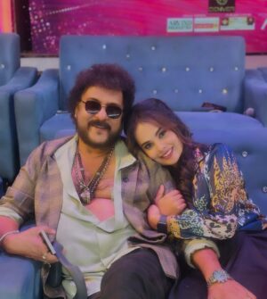 Abhijna Vishwanath Instagram - Kanasina raja♥️
@theravichandrav 😘♥️