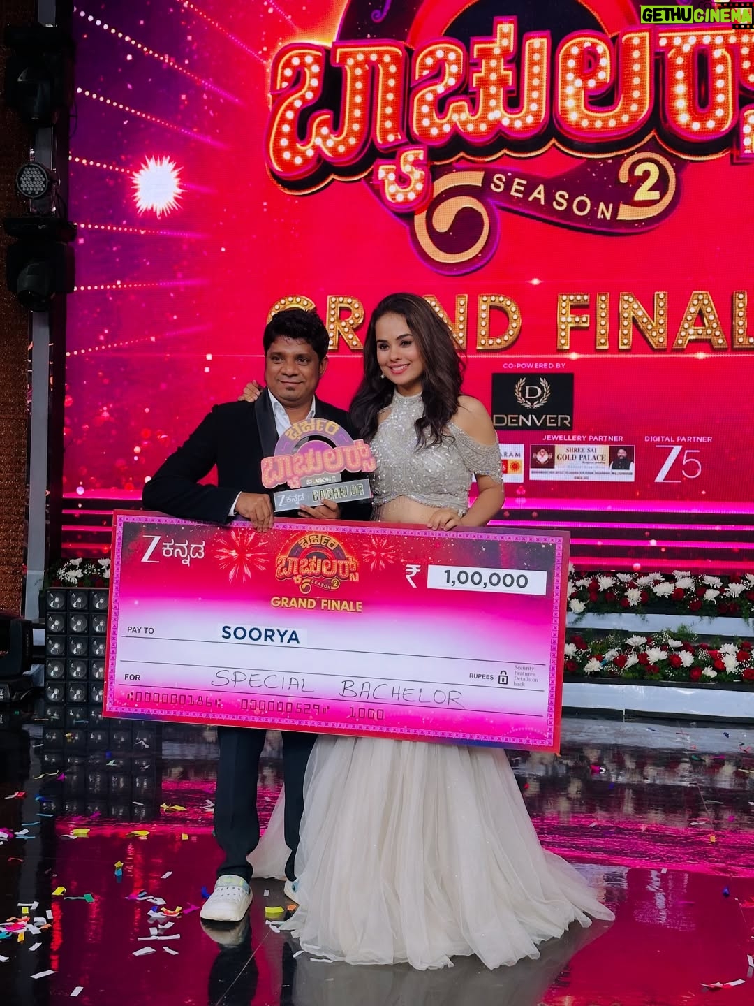 Abhijna Vishwanath - 70.5K Likes - Who would’ve thought -from “needs improvement” to Special Bachelor! 😄 Being his mentor has been a rollercoaster (in the best way), and seeing him recognized like this makes it all so worth it. It’s not about the title, it’s about the growth — and he’s come a long, long way. So proud! Vade♥️♥️congratulations to us♥️♥️♥️