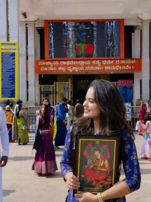 Abhijna Vishwanath Instagram - Nathanu nee anathanuu naanaiyaa 🙏🏻🙏🏻