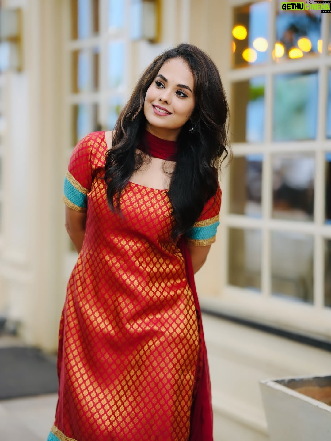 Abhijna Vishwanath - 151.4K Likes - Nenna nalegalela na neneyo hagirali ❤️