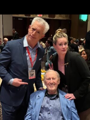Abigail Hawk Instagram - 🎭This year marks the 20th anniversary of Broadway Backwards, a spectacular celebration benefiting Broadway Cares/Equity Fights AIDS and New York City’s LGBT Community Center – and I’m THRILLED to be part of the host committee for this milestone event.

🎶This one-night-only celebration on Monday, March 23, at Broadway’s Gershwin Theatre, brings together a dazzling lineup of Broadway’s brightest stars to honor two decades of joy, creativity and LGBTQ  pride on stage. Last year, Blue Bloods alumni (and Tony Award winners!) Len Cariou and Gregory Jbara performed a rousing and hilarious rendition of “Class” from Chicago! 
 
I am also fundraising - and your critical donation provides life-saving care and meaningful support in tangible ways: meals, counseling, medication, etc. The link to my donation page is in my bio! Thank you in advance for your generosity. This Thanksgiving, I am grateful for all of you 💝