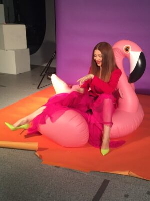 Ada Fijał Instagram - #2016challenge cz 2 😅

Kto z Was chciałby przenieść się w czasie, a kto woli teraźniejszość? ❤️‍🔥
Ja lubię powspominać, ale wolę być tu i teraz 🫶