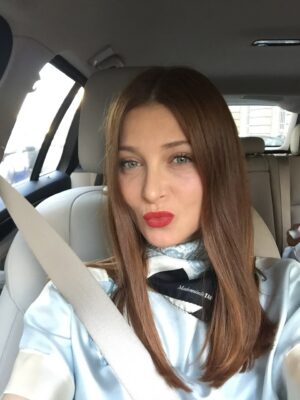 Ada Fijał Instagram - #2016challenge cz 2 😅

Kto z Was chciałby przenieść się w czasie, a kto woli teraźniejszość? ❤️‍🔥
Ja lubię powspominać, ale wolę być tu i teraz 🫶