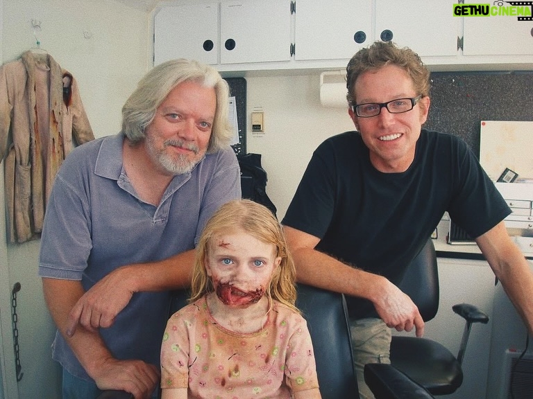 Addy Miller - 2K Likes - thankful for this little life 🤍

15 years ago a little 10 year old went on set of her first tv show to film a single scene, and her life hasn’t been the same since. i will never be able to put into words how grateful i am to have grown up with you all :’)

enjoy the throwback pics !!