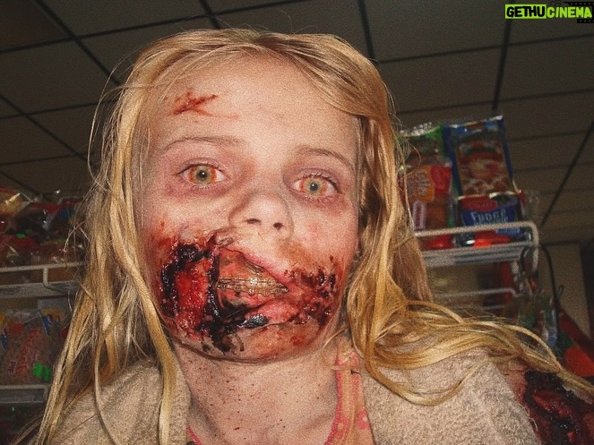 Addy Miller - 2K Likes - thankful for this little life 🤍

15 years ago a little 10 year old went on set of her first tv show to film a single scene, and her life hasn’t been the same since. i will never be able to put into words how grateful i am to have grown up with you all :’)

enjoy the throwback pics !!