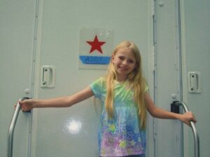 Addy Miller Instagram - thankful for this little life 🤍

15 years ago a little 10 year old went on set of her first tv show to film a single scene, and her life hasn’t been the same since. i will never be able to put into words how grateful i am to have grown up with you all :’)

enjoy the throwback pics !!