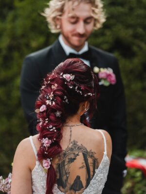 Adeline Chetail Instagram - Le jour le plus important de notre vie ❤️..

Photos : @mondo__wedding