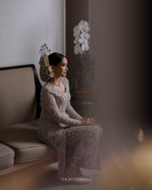 Adila Fitri Instagram - From the wedding @adilafitri & @fuzzism

A day wrapped in peace, honesty, and a love that feels deeply true✨

Thanks to:
Photo & Videography: @thepotomoto
Wedding Organizer: @chandaniweddings
Venue & Catering: @thetribrata
Bride’s MUA, Headpiece & Hair Do Akad: @adliacornain @beblooms.wedding
Bride’s MUA, Headpiece & Hair Do Reception: @adliacornain @zainalsongketofficial
Bride’s & Groom’s Attire, Headpiece & Shoes: @beblooms.wedding @zainalsongketofficial
Bride’s & Groom’s Family Attire: @beblooms.wedding @zainalsongketofficial @anggunbusana
Bride’s & Groom’s Mother MUA, Hair Do & Hijab Do: @intanchairat @yayihanoum @hasiltangananggun 
Bride’s & Groom’s Family MUA, Hair Do & Hijab Do: @andaws @beautybyyusti
Decoration: @artsydesign_
Seserahan, Ring Box & Mahar: @by.corase
Sound System & Entertainment: @redvelvetentertainment
Traditional Ceremony: @zainalsongketofficial
MC: @henferd
Photobooth: @carephotobooth
Registration Usher: @my_usher
Lighting: @l8think
LED: @dvisualrentalmultimedia
Invitation & Digital Invitation: @pentone.id @viding.co
Souvenir: @balizen @harumsemerbakalam 
Valet Parking: @kingvaletservice

@thebridedept @thebridestory @weddingku

Be the first to shine!
THEPOTOMOTO Delivering a BETTER WEDDING Experience!

@thepotomoto
@thepotomoto
@thepotomoto

Inquiries:
☎  6281299111980 |  6281315377979
💌 support@thepotomoto.com

#weddingphotography #foreverandalways #weddingphotographyjakarta