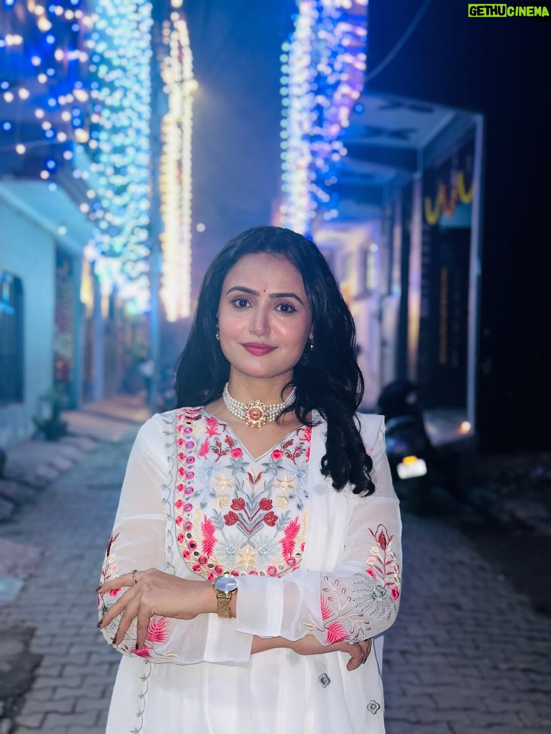 Aditi Rawat - 1.2K Likes - Happy Diwali 🪔 #2025