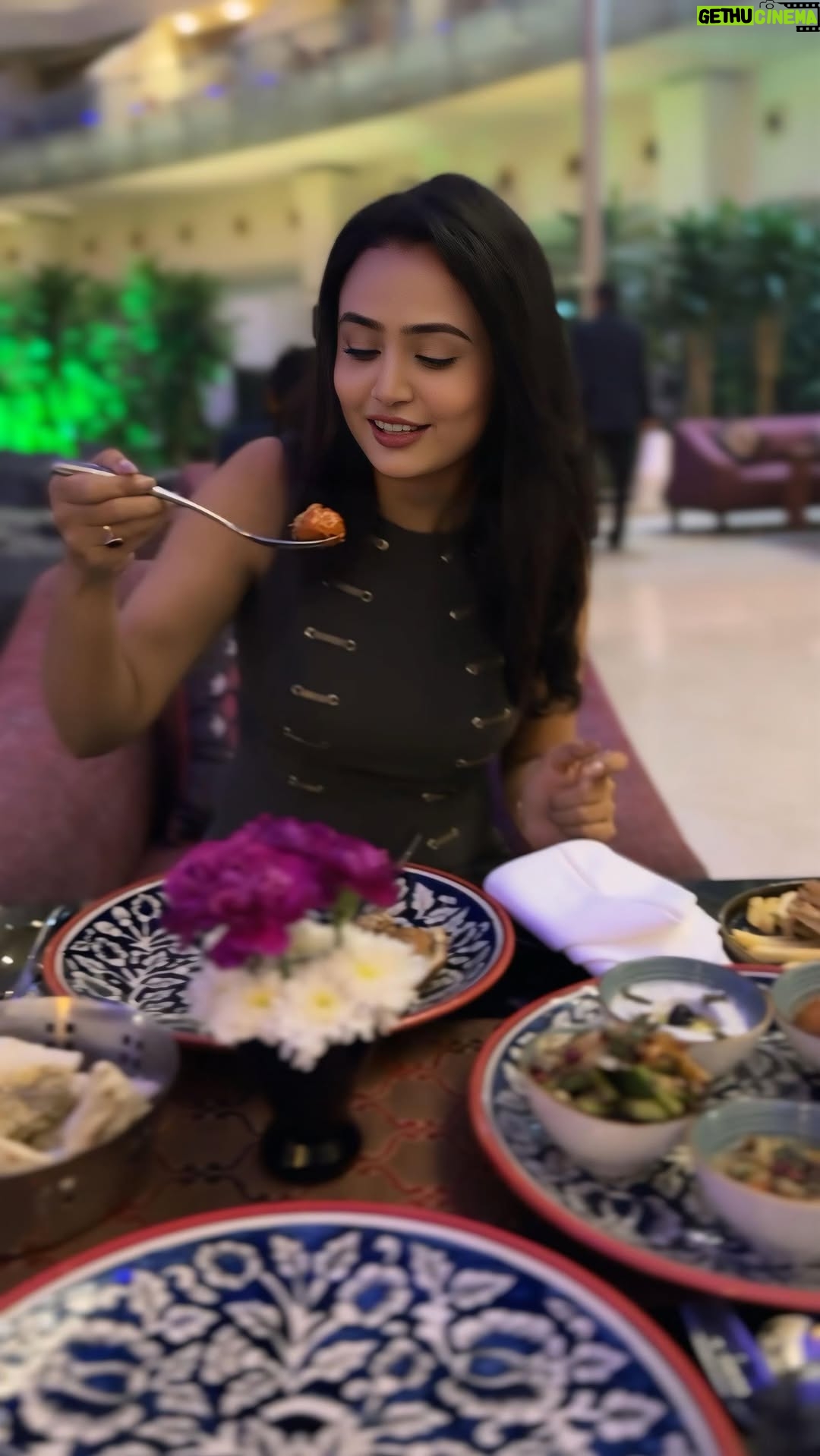 Aditi Rawat - 2K Likes - Mabruk - A night to remember! 

Craving authentic Lebanese and Mediterranean cuisine? Look no further, Mabruk has you covered. 

From a delicious mixed-mezzah platter to scrumptious falafels and  zaatar breads, Chef @jihad_chef_mabrouk conjured up a mouth-watering meal that left me longing for more. 

Combined with the delectable food, the restaurant also offered a beautiful view of the lagoon, perfect for dates and casual outings, truly making it an unforgettable night.
Thanks for the invite - @hotel_saharastar @mabruk.at.saharastar 
#saharastar #mabruk #aditirawat #lebanesefood #mediterraneancuisine