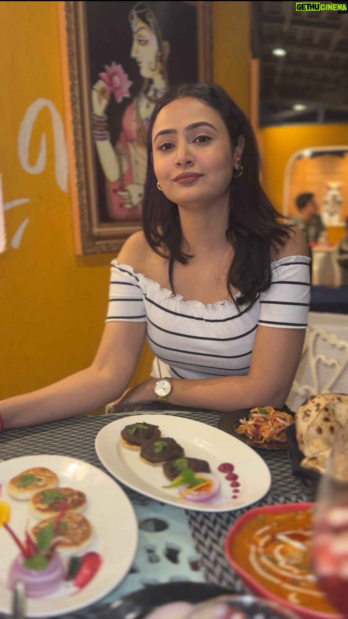 Aditi Rawat - 2K Likes - Mostly Grills - Where Mughlai flavours meet skyline views

Experience Mughlai flavours like never before—right under the open sky. This rooftop restaurant blends modern elegance with warm Indian charm, offering a breathtaking view of the city. From rich gravies to refreshing mocktails, irresistible desserts, and soulful live ghazals, every moment here is designed to feel royal, relaxing, and completely Instagram-worthy.

Thanks for the invite - @theorchidhotel_mumbai @mostlygrills_orchidmumbai @samsarrapr 

#mostlygrills #mughlaifood #rooftop
