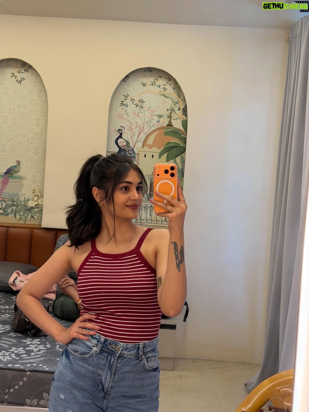 Aditi Tripathi - 73.1K Likes - Just came to say hii🐣