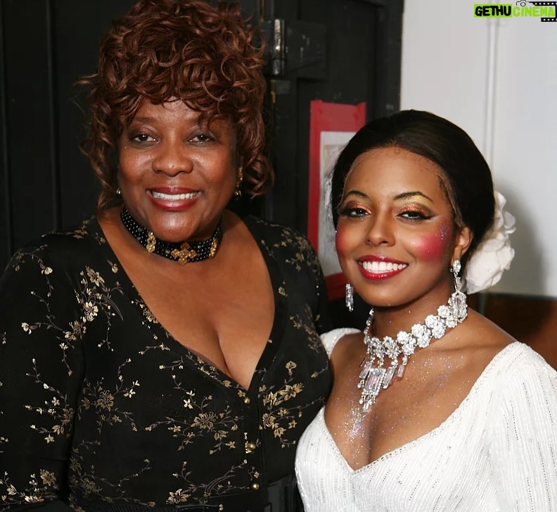 Adrienne Warren - 3K Likes - FINALLY!! 
DREAMGIRLS IS COMING BACK TO BROADWAY!!!!!
This show was the start of my theater career. 
From the Apollo theatre to around the country, and other parts of the world…It changed everything for me. 
We never made our way back to Broadway so this announcement made me overwhelmed with excitement… not only because I am a fan of the show but because I know this show will be the beginning for a new group of ladies.  I cannot wait to see and cheer on our new Dreamgirls!! 
P.S. LORRELL FOREVER! 😎