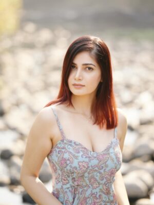 Advika Sharma Instagram - i am on my way 😎
.
.
#advikasharma #mumbai #photography #hot #sexy