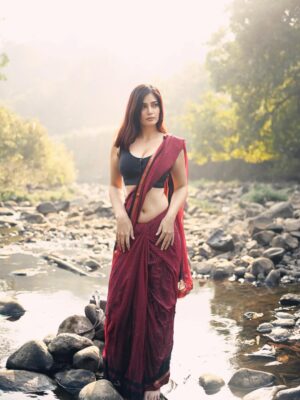 Advika Sharma Instagram - socho😋
📸 @shubhammane_portraits
.
#advikasharma #saree #photoshoot #sassy #loveyourself