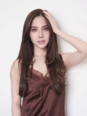 Agatha Chelsea Instagram - a tad bit shorter ;)
