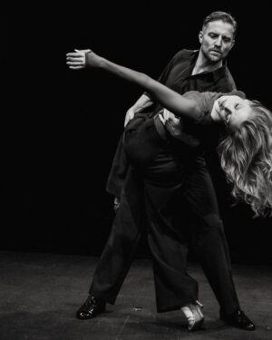 Agnieszka Kaczorowska Instagram - 7
.
.
.
.
.
.
.
#spektakl #teatr #kaczorowska #rogacewicz #bończyk #7 #2026 #blackandwhite #photography #podolczynski