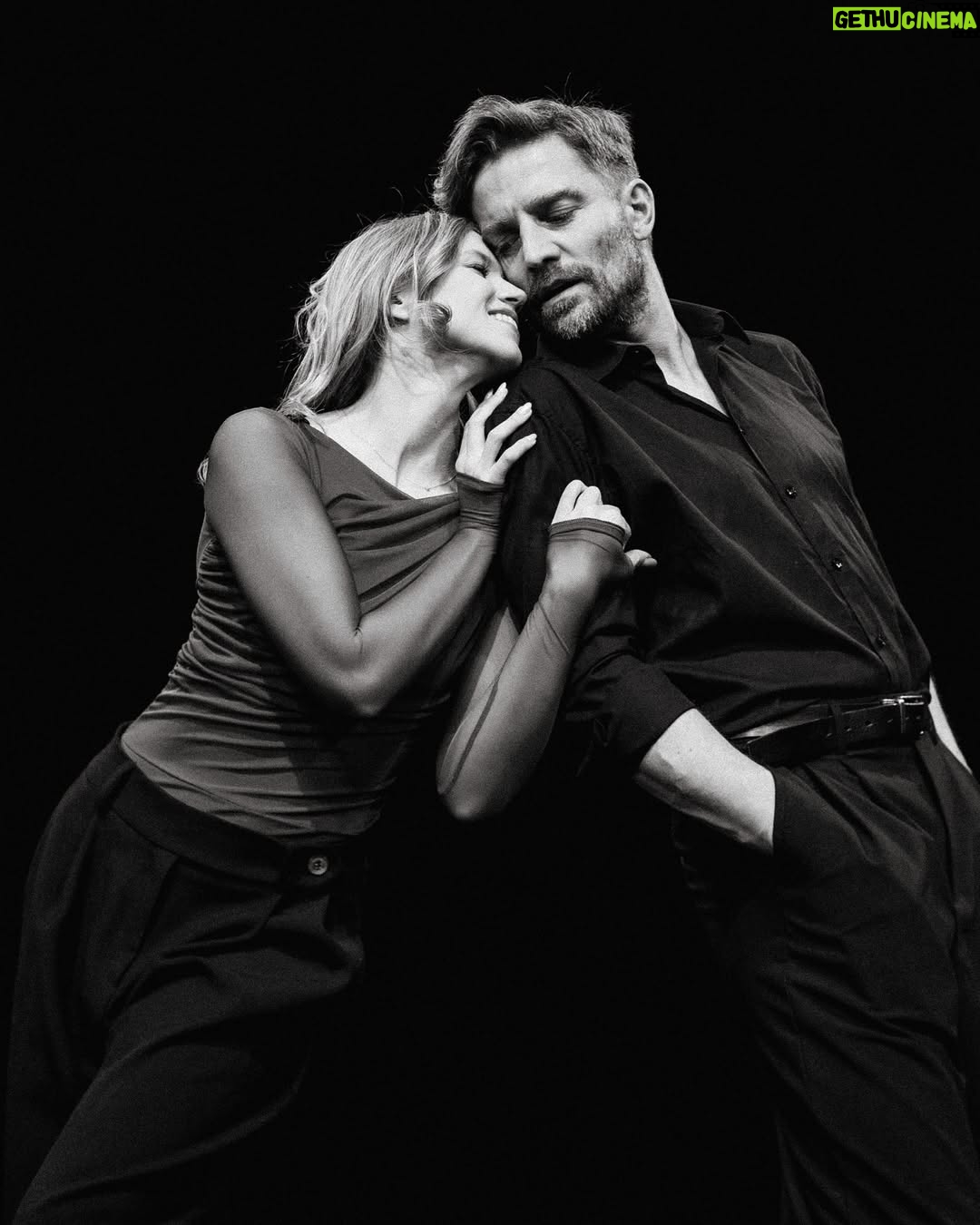 Agnieszka Kaczorowska - 11.9K Likes - 7
.
.
.
.
.
.
.
#spektakl #teatr #kaczorowska #rogacewicz #bończyk #7 #2026 #blackandwhite #photography #podolczynski