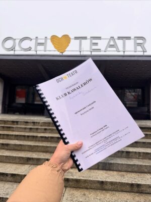 Agnieszka Sienkiewicz Instagram - Nowa teatralna przygoda rozpoczęta!!! 
@ochteatr 

„Klub Kawalerów” reż. @tojajanda ! 

Jak ją się na to cieszę!
