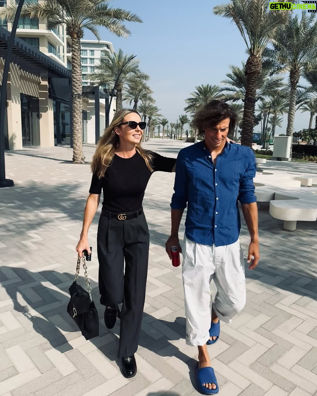 Agnieszka Włodarczyk - 13.8K Likes - To właśnie te momenty pozwalają nabrać sił i przygotować się mentalnie na to, co przed nami. 

These moments give us strength and help us mentally prepare for what’s ahead.

#rodzina #family