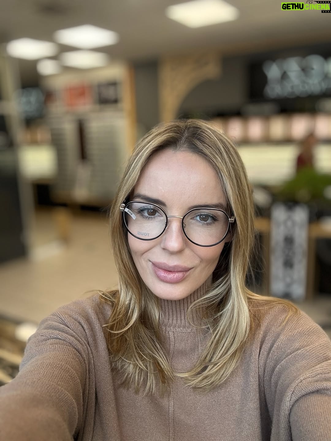 Agnieszka Włodarczyk - 4.1K Likes - Zgadnijcie, które wybrałam😉
1,2,3,4 czy 5?
#glasses #czasnaokulary #astygmatyzm