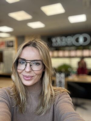 Agnieszka Włodarczyk Instagram - Zgadnijcie, które wybrałam😉
1,2,3,4 czy 5?
#glasses #czasnaokulary #astygmatyzm