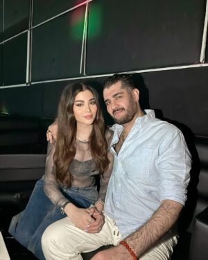 Ahllam Instagram - Your are my soul beniiii….👩🏻‍❤️‍💋‍👨🏻
#brother #برادر #بنيامين