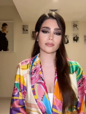 Ahllam Instagram - سلاااام ، من اومدم با يه كار از اسطوريه بى تكرارِ زندگيم ، آقاىِ صدا ابى جانِ عزيزم…. 
سايشون بر سر موسيقىِ ايران 
مستدام♥️
@ebi
Piano 🎹: @soheil_charchi