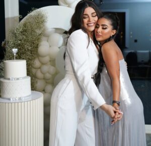 Ahllam Instagram - عشقِ شيرينمى تا هميشه خدارو شكر كه دارمت ، قندِ روزاىِ تلخم🐣