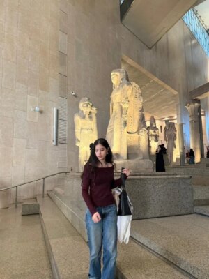 Aicel Ramzy Instagram - A moment with history ✨♥️
-
#aicel_ramzy| #أيسل_رمزي