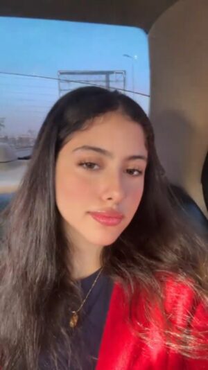 Aicel Ramzy Instagram - I really don’t have time for this right now 🤷🏻‍♀️🤭
-
#aicel_ramzy| #أيسل_رمزي