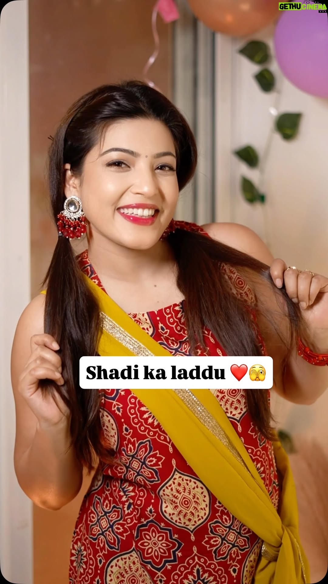 Aisha Siddiqui - 18.8K Likes - Ab batao shadi krni chahiye ya nhi ?