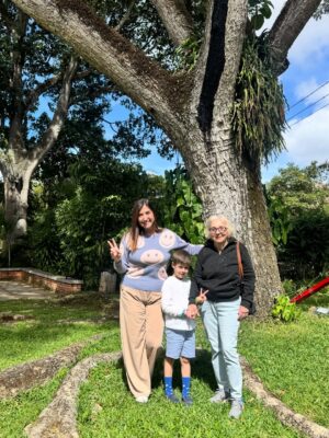 Aisha Stambouli Instagram - Recarga de naturaleza y amor 💚 antes del regreso al cole 🌿