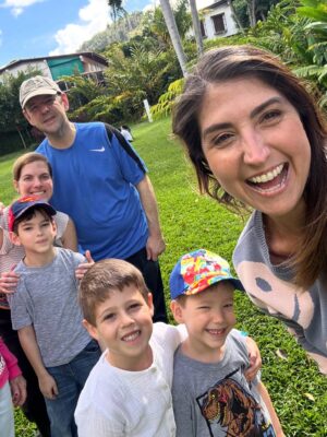 Aisha Stambouli Instagram - Recarga de naturaleza y amor 💚 antes del regreso al cole 🌿