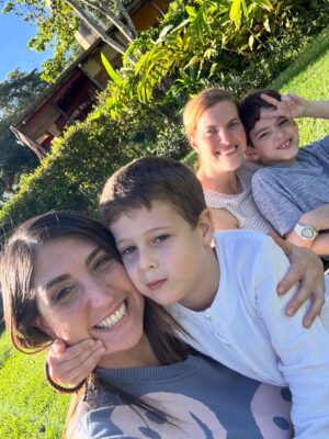 Aisha Stambouli Instagram - Recarga de naturaleza y amor 💚 antes del regreso al cole 🌿