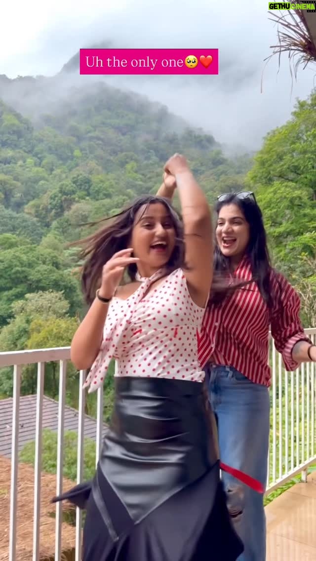 Aishu Iyer - 4.3K Likes - Tag uh special one❤️😘

#ML

Location @zenovillage