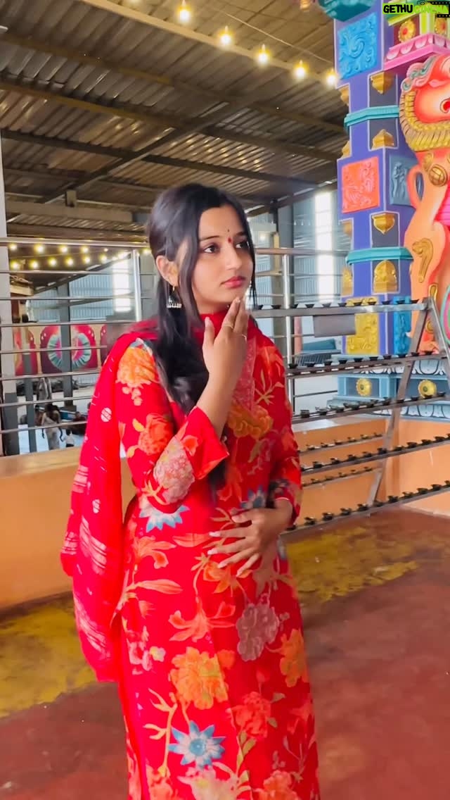 Aishu Iyer - 7.8K Likes - Comment your mom name 🥰😍

#ML