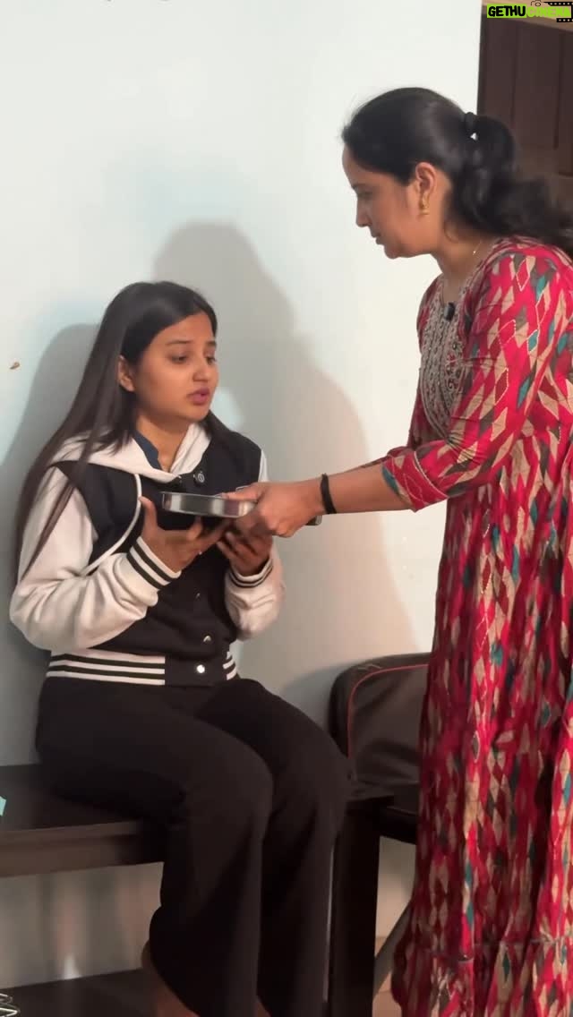 Aishu Iyer - 34.7K Likes - Watch till end😂😂😂 side effects of over love🤣

#ML