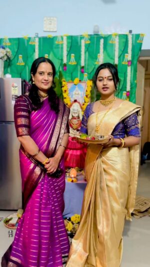 Aishu Iyer Instagram - Comment your Mom name 🌎❤️

#ML