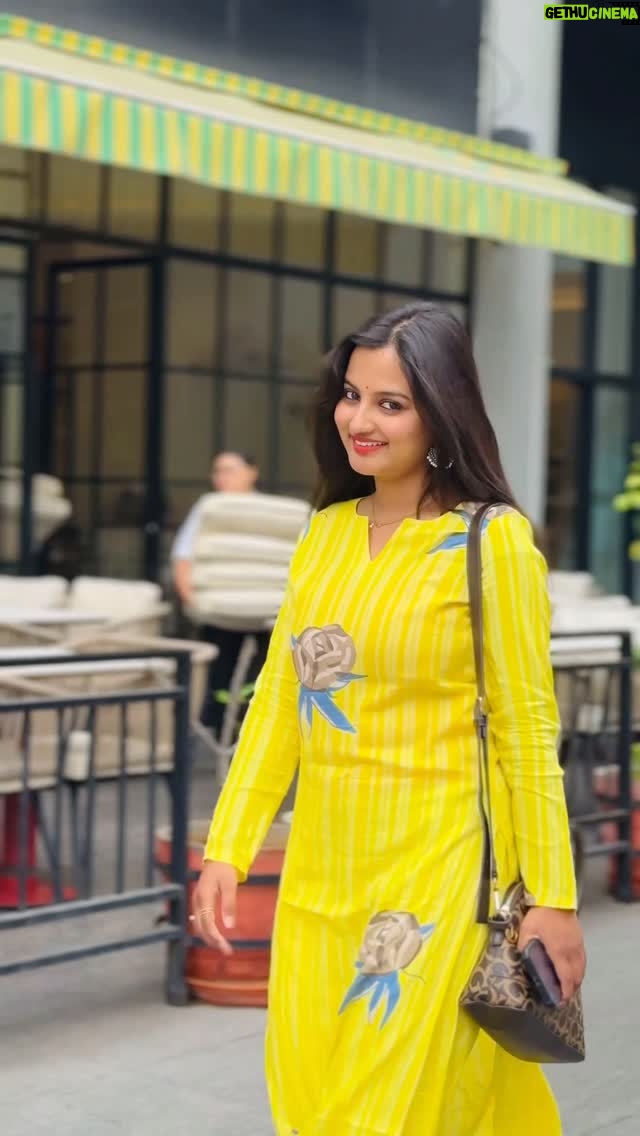 Aishu Iyer - 4.7K Likes - Correct allva 🙈❤️Agree girls 😅

#ML