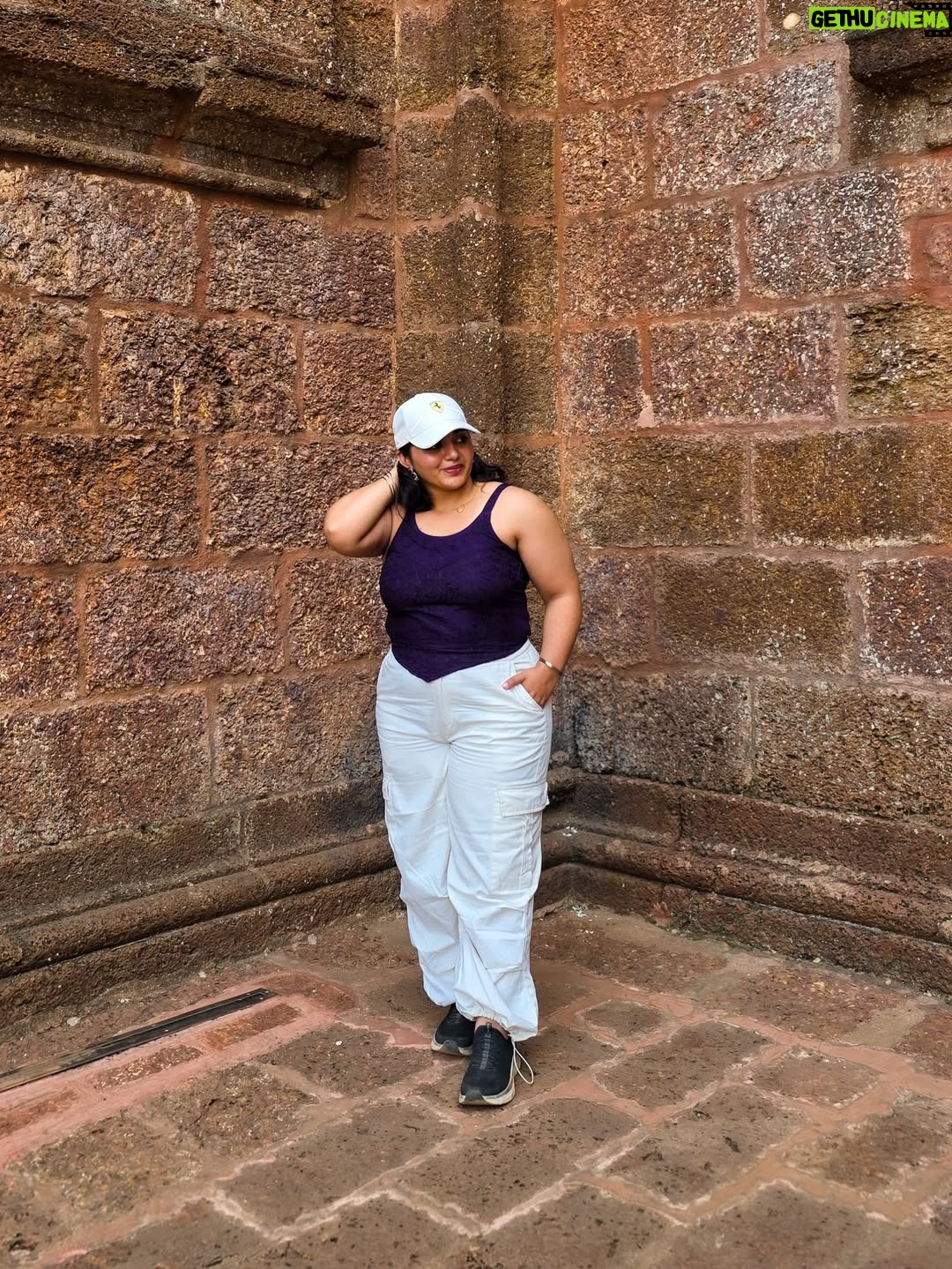 Aishwarya Murali - 22.6K Likes - Kalyani Kalavani 👁️✨
.
.
.
.
( goa diaries, goa must visit, bom jesus basilica church, goa trip)
.
.
.
#goa #fypシ゚viralシfypシ゚ #chennaiinfluencer #goabeach #oldgoa