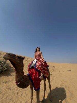 Aishwarya Shindogi Instagram - Sand is my favourite colour 🏜️🌵🐪

Travel partner @sreenidhi_holidays_ 

#rajasthan #rajasthantourism #jaisalmer #desert #sand #camelride #desertsafari #jaisalmerfort #goldenfort #travel #wanderlust #indiatravel
